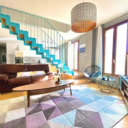 Riviera - Duplex Du Vieux Port - 4 Pieces A C - Old Port Cote D'azur شقة